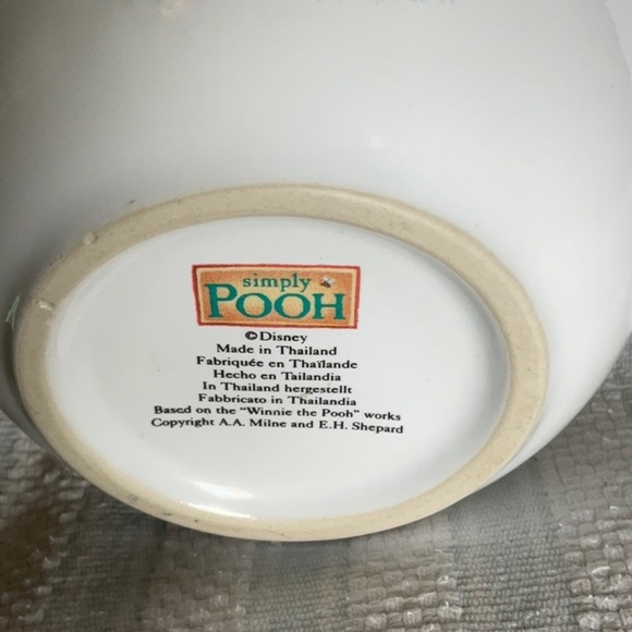 Disney Simply Pooh OVERSIZED Coffee/Soup Mug - Picture 4 of 4